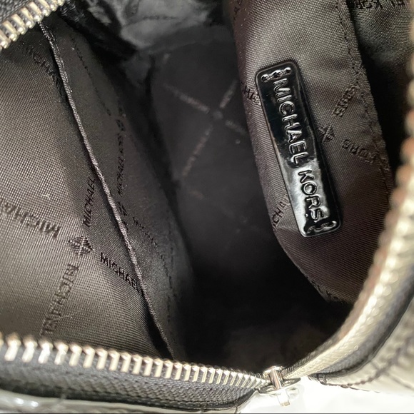 Michael Kors abbey xs Minnie backpack Xbody bag - Picture 17 of 17